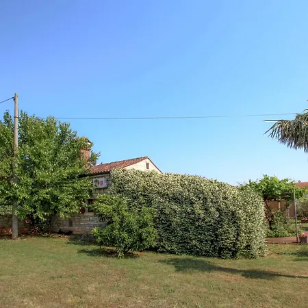 Apartment Nadja Zambratija (Istria)