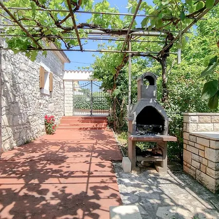 Apartment Nadja Zambratija (Istria)